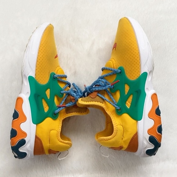 Nike React Presto University Gold Egg Toast Athletic Shoes, size 11 - Picture 7 of 10
